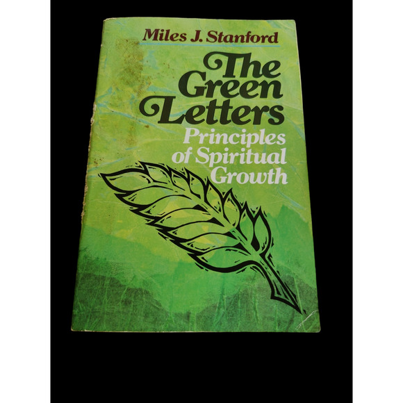 4 Inspirational Religious paperback books - Picture 7 of 8